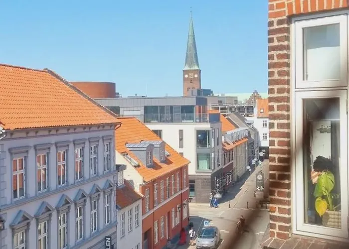 Scandinavian City Apartment